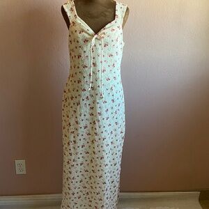 SEE YOU MONDAY Stretch Cream and Pink Floral Dress